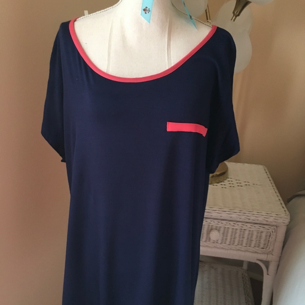 Stretch spandex dark blue blouse with coral trim